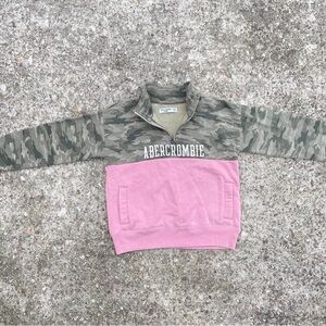 Abercrombie Kids Camo & Pink Quarter-Zip Pullover – Size 9/10